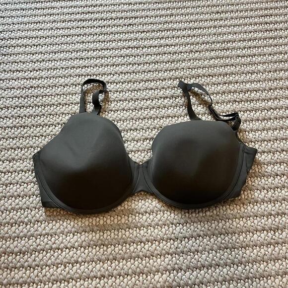 Skims Fits Everybody T-shirt Bra - Picture 1 of 2